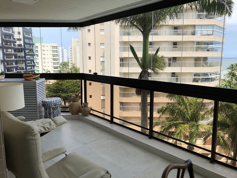 Riviera: M3 Kingston Town 61, frente a la playa, paseo sobre