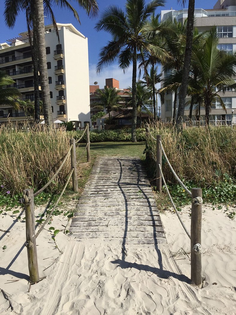 RIVIERA: M4 GIARDINO DI SAN LORENZO 44A, Frente à Praia, Vis